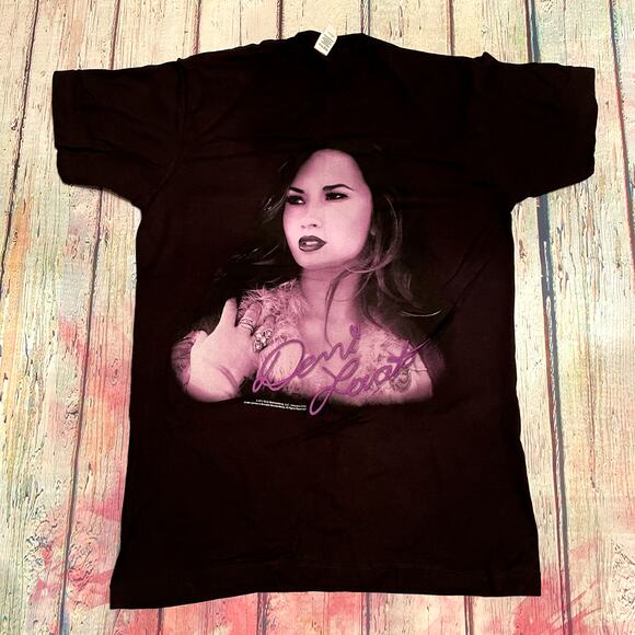 Demi Lovato Top Womens Small Black Graphic Summer Tour 2012 Band Tee T-Shirt - Picture 1 of 4